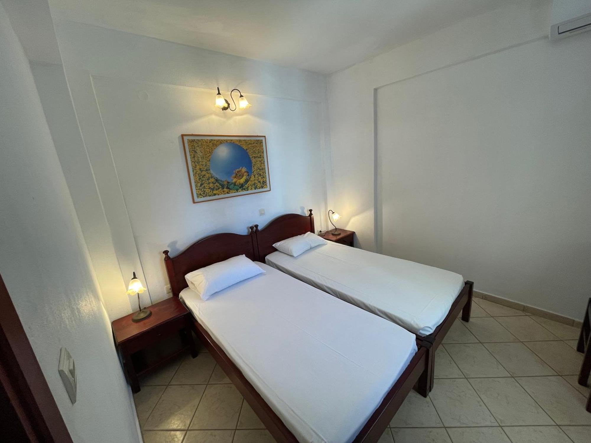 Galazia Akti Seaside Apartments Никити Номер фото